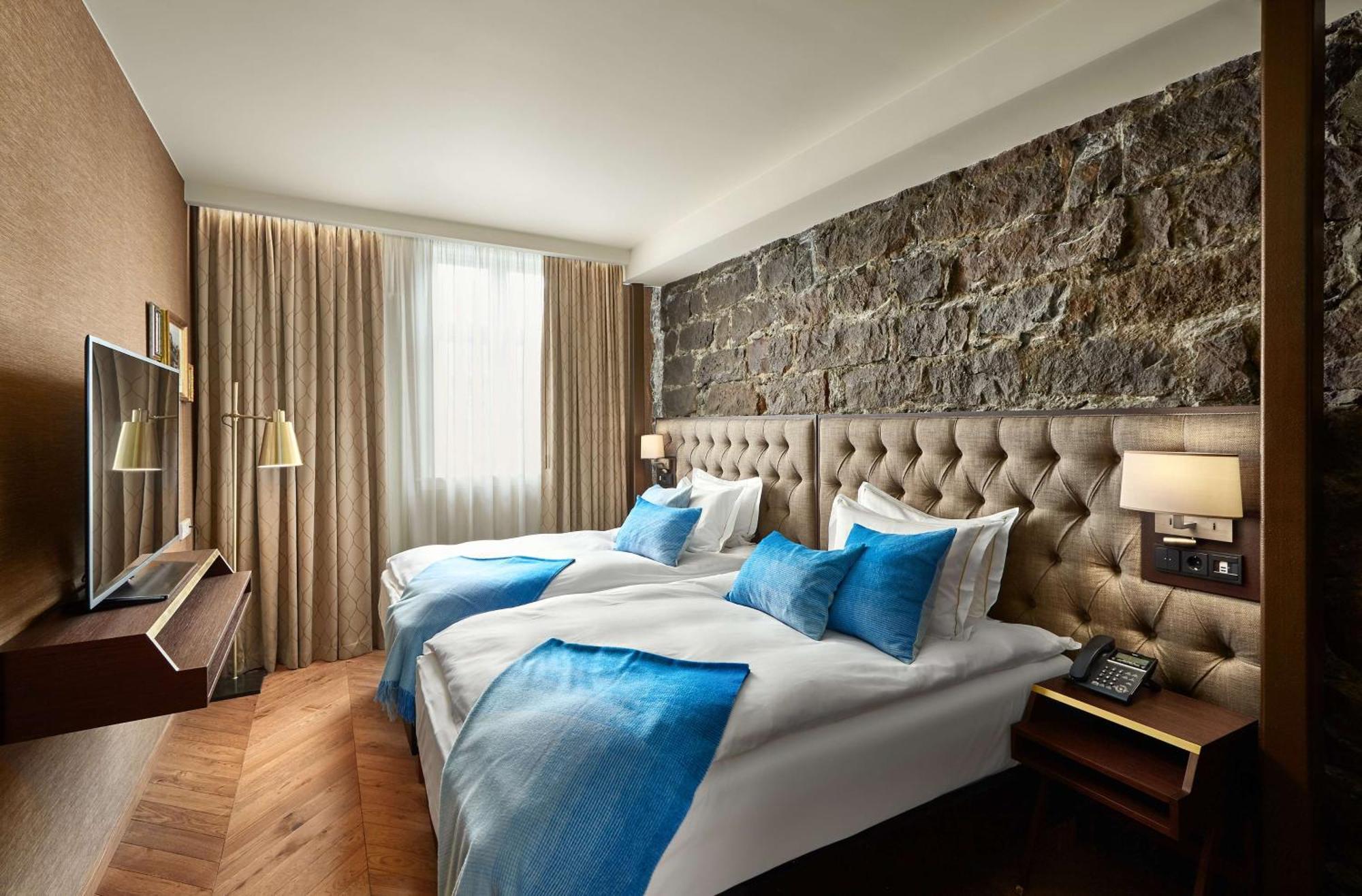 Reykjavik Konsulat Hotel, Curio Collection By Hilton Exterior photo